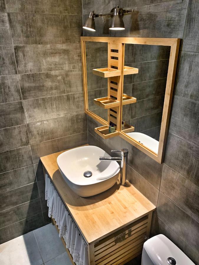 Appartement Duplex Climatise Avec Wi-Fi - Plage Pointe Marin A Pieds, Recemment Renove แซ็งแตนน์ ภายนอก รูปภาพ